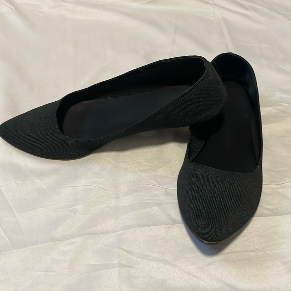 Women’s MIA black flats with cushion comfort soles